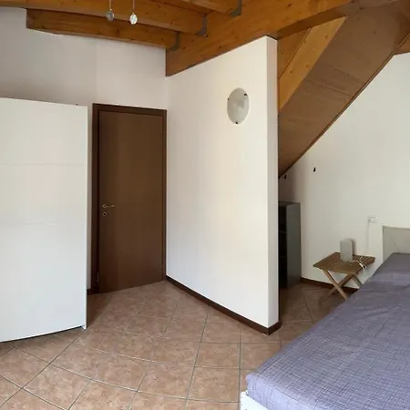 Apartament Jam *