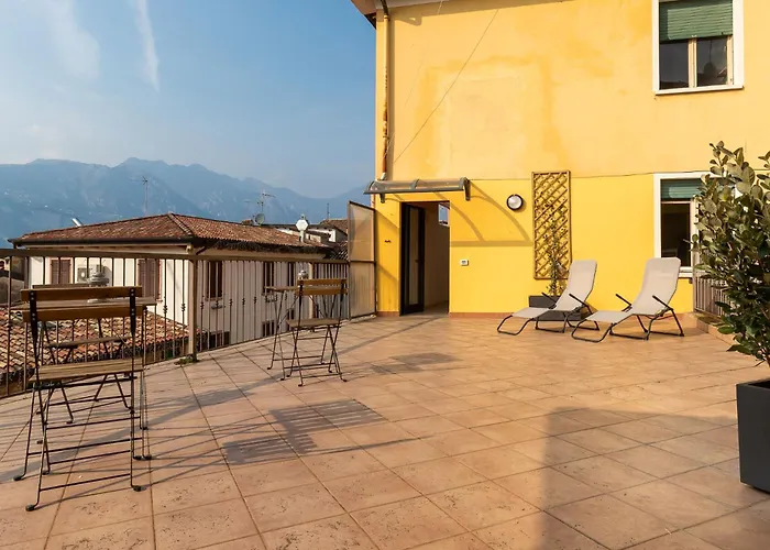 Jam Апартаменты *